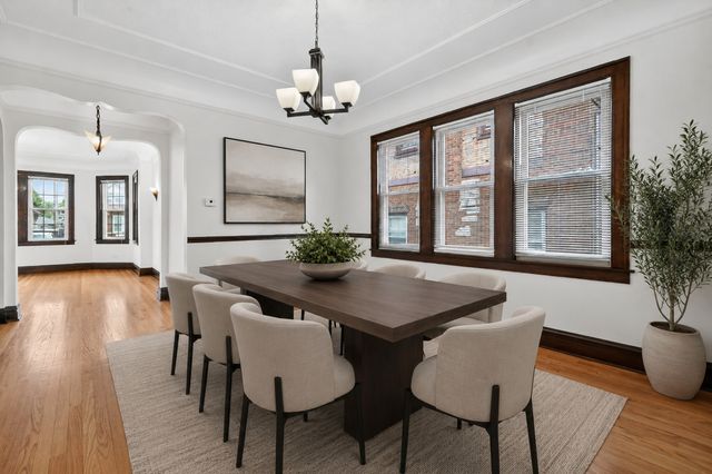 6136 W Fletcher Street, Chicago, IL 60634