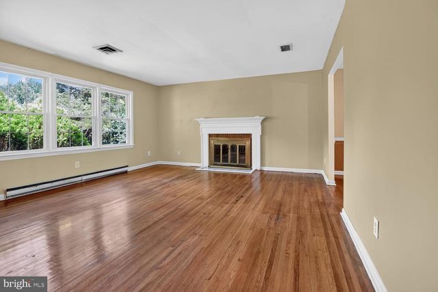 3409 BEVERLY DR, Annandale, VA 22003