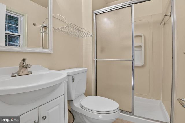 3409 BEVERLY DR, Annandale, VA 22003