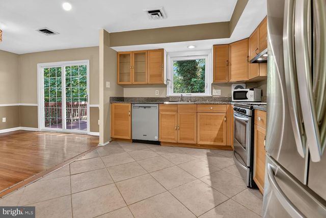3409 BEVERLY DR, Annandale, VA 22003