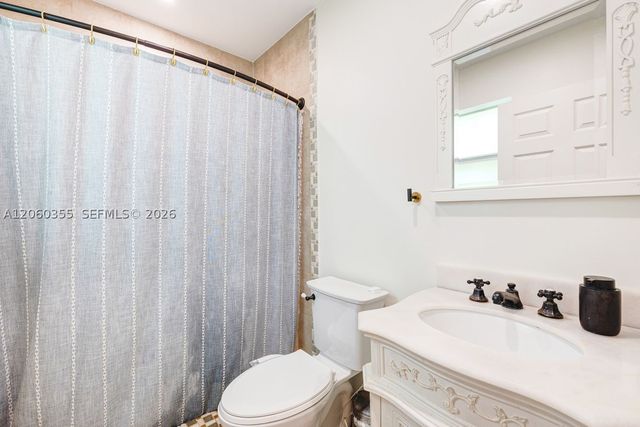 815 Monterey St, Coral Gables, FL 33134