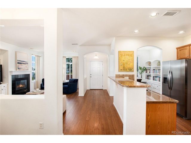 601 W Burgundy St B, Highlands Ranch, CO 80129