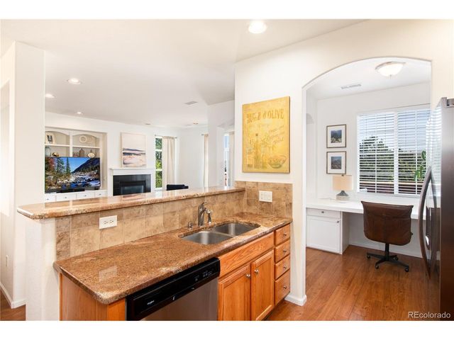 601 W Burgundy St B, Highlands Ranch, CO 80129