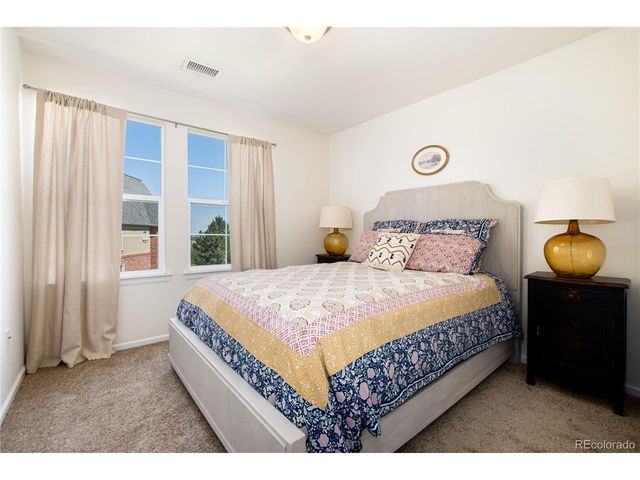 601 W Burgundy St B, Highlands Ranch, CO 80129