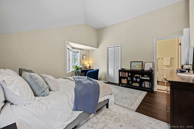 9 Talcott Ridge Road A4, Farmington, CT 06032