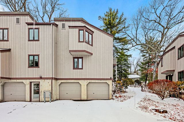 9 Talcott Ridge Road A4, Farmington, CT 06032