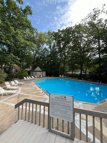 9 Talcott Ridge Road A4, Farmington, CT 06032