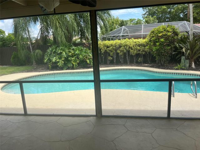 10734 NW 17TH Manor, Coral Springs, FL 33071