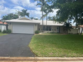 10734 NW 17TH Manor, Coral Springs, FL 33071