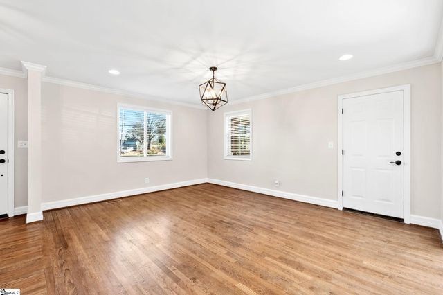 1801 Pleasantburg Drive, Greenville, SC 29609