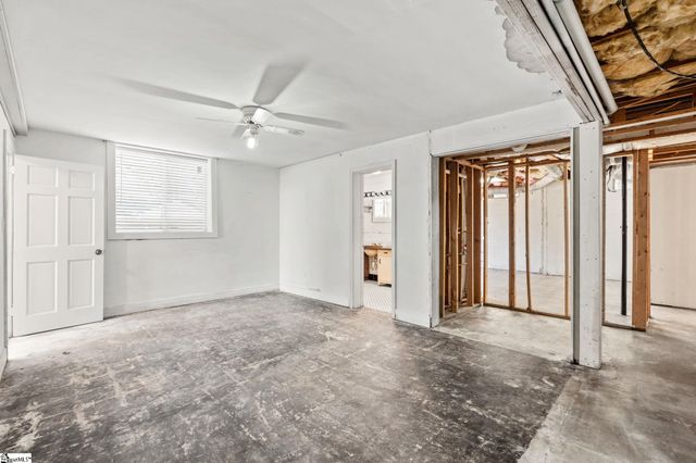 1801 Pleasantburg Drive, Greenville, SC 29609