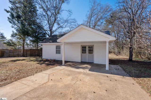 1801 Pleasantburg Drive, Greenville, SC 29609