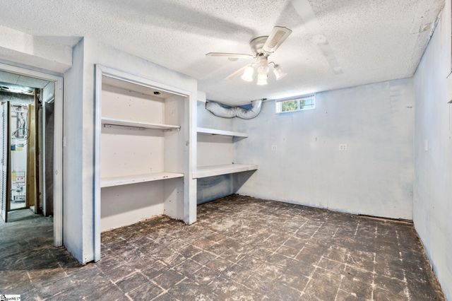 1801 Pleasantburg Drive, Greenville, SC 29609