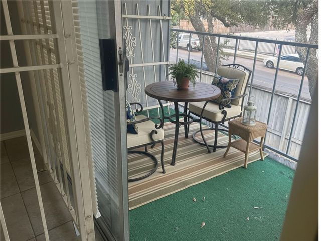 7400 Bellerive Drive 310, Houston, TX 77036