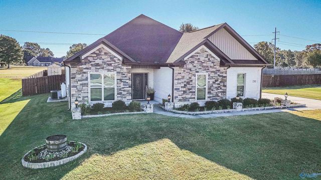 22302 Southern Breeze, Athens, AL 35613