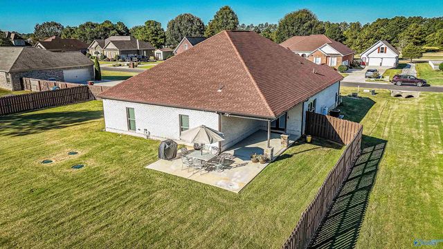 22302 Southern Breeze, Athens, AL 35613
