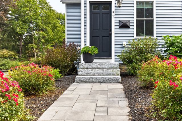 52 Lincoln Street, Easton, MA 02356