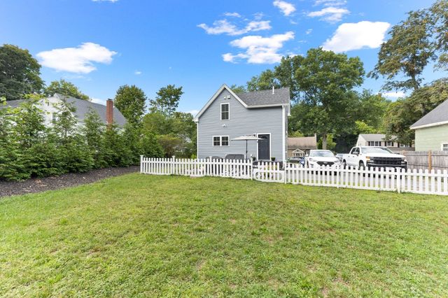 52 Lincoln Street, Easton, MA 02356