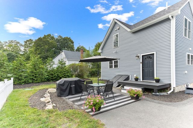 52 Lincoln Street, Easton, MA 02356