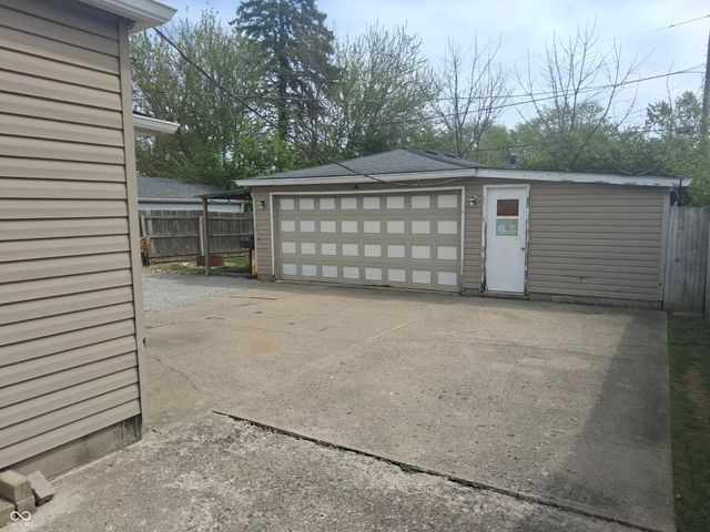 4761 N Longworth Avenue, Lawrence, IN 46226