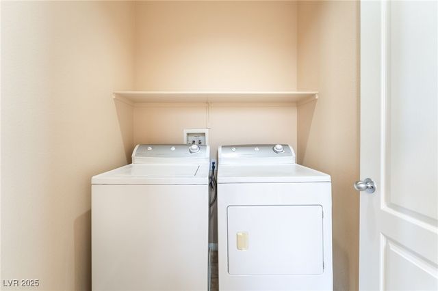 744 BLUE BARREL Street, Henderson, NV 89011