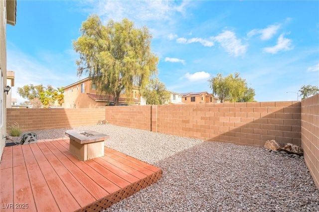 744 BLUE BARREL Street, Henderson, NV 89011