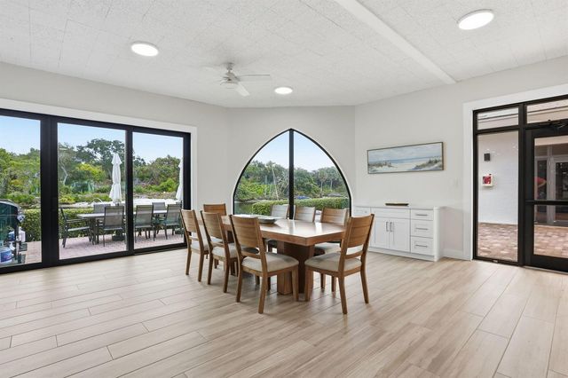 1629 Riverview Road 818, Deerfield Beach, FL 33441