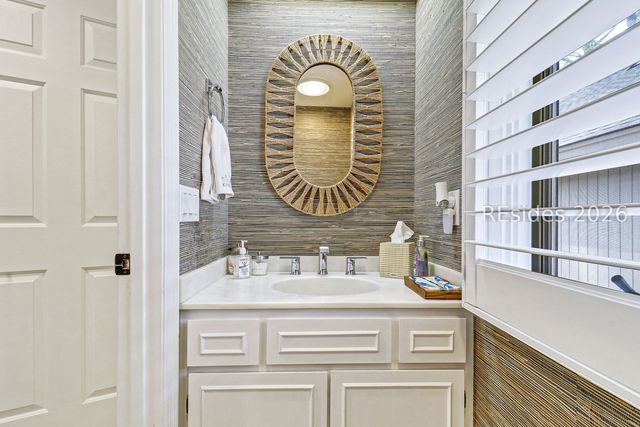 16 Sugar Pine Ln, Hilton Head Island, SC 29926