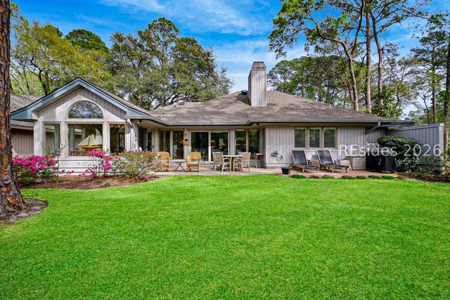16 Sugar Pine Ln, Hilton Head Island, SC 29926