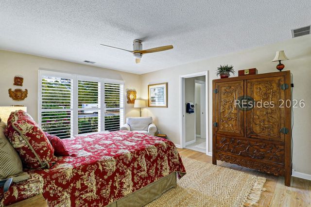 16 Sugar Pine Ln, Hilton Head Island, SC 29926