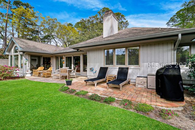 16 Sugar Pine Ln, Hilton Head Island, SC 29926
