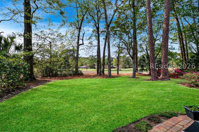 16 Sugar Pine Ln, Hilton Head Island, SC 29926