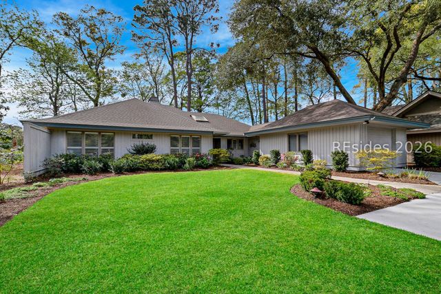 16 Sugar Pine Ln, Hilton Head Island, SC 29926