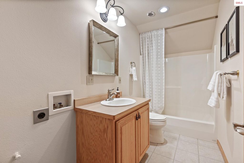 3361 Bottle Bay Rd, Sagle, ID 83860 photo 35