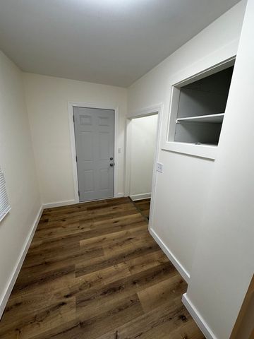 313 Grand Boulevard, Loves Park, IL 61111