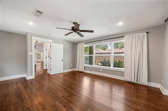 2524 Watauga Road, Fort Worth, TX 76111
