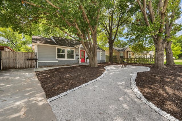 2524 Watauga Road, Fort Worth, TX 76111