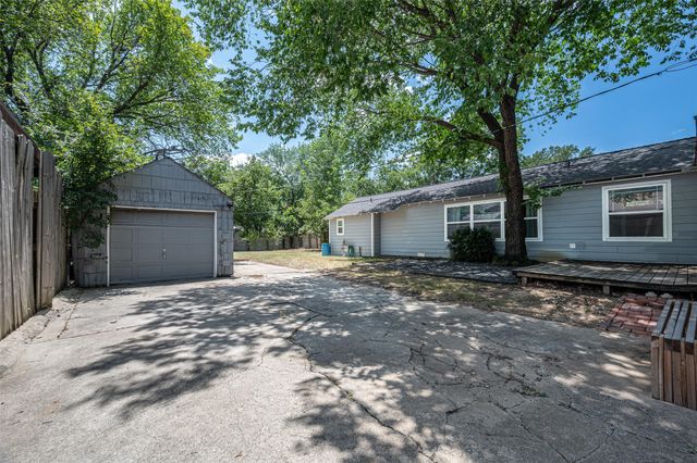 2524 Watauga Road, Fort Worth, TX 76111