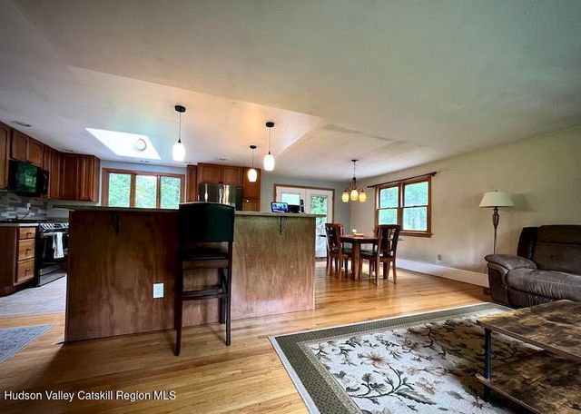 171 Van Dale Road, Woodstock, NY 12498