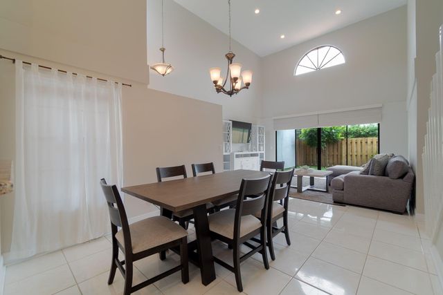 13547 Fountain View Boulevard, Wellington, FL 33414