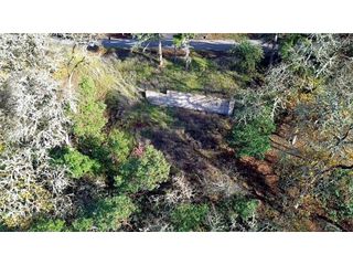 1365 Se LAUREL Ct, Roseburg, OR 97470