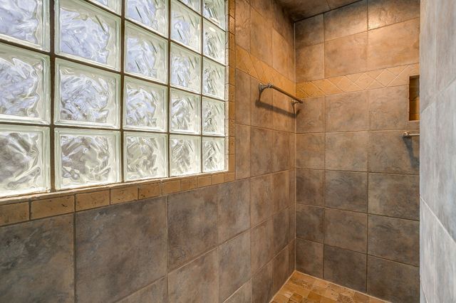 292 Pam Drive, Chico, TX 76431