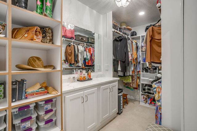 292 Pam Drive, Chico, TX 76431