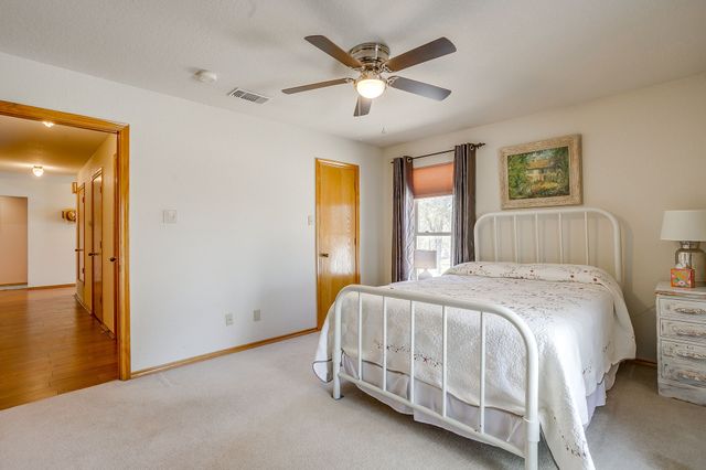 292 Pam Drive, Chico, TX 76431