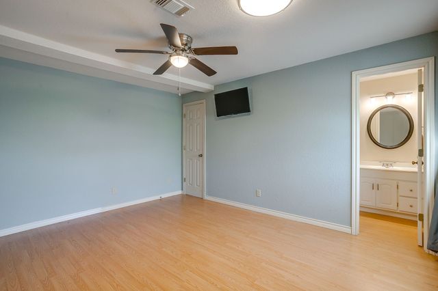 292 Pam Drive, Chico, TX 76431