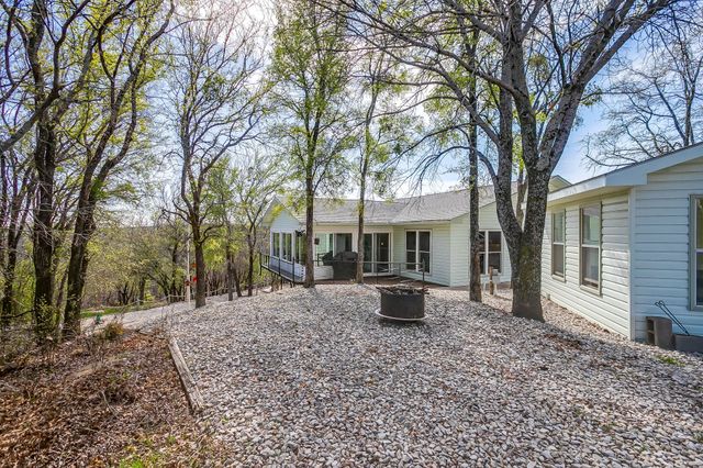 292 Pam Drive, Chico, TX 76431