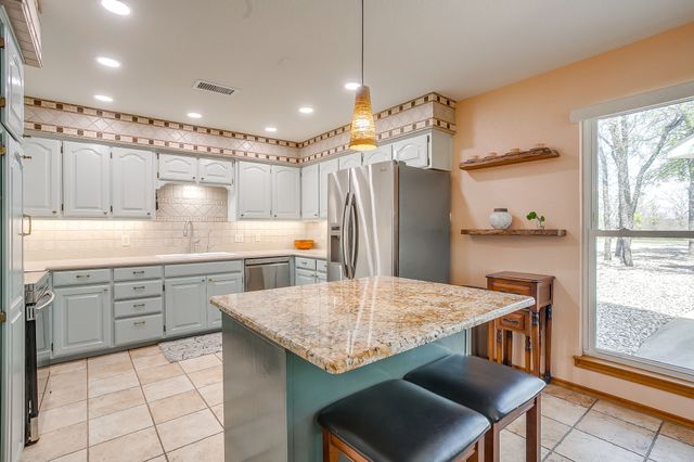 292 Pam Drive, Chico, TX 76431