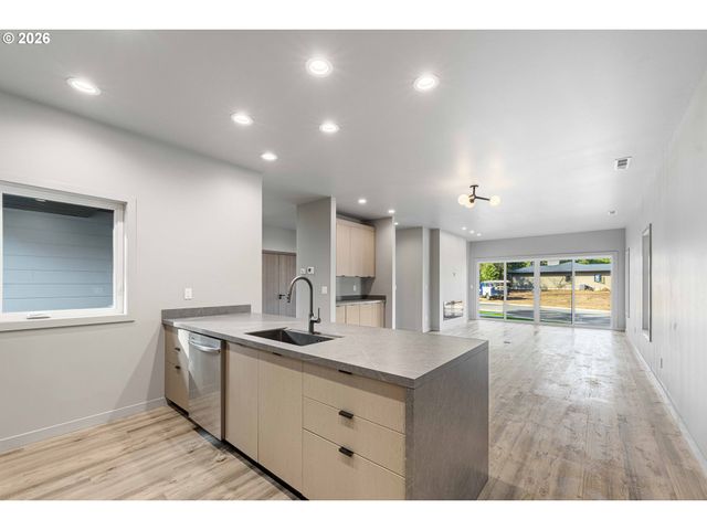 1118 Talus Way, Port Orford, OR 97465