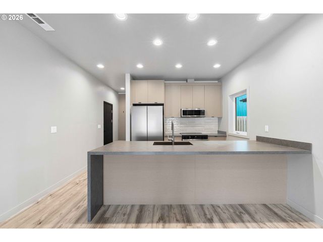 1118 Talus Way, Port Orford, OR 97465