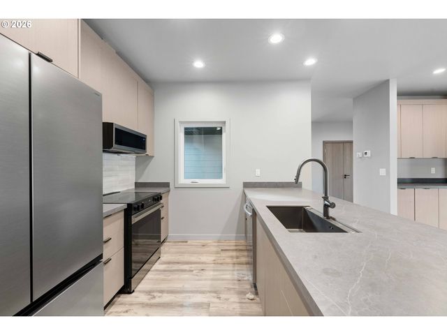 1118 Talus Way, Port Orford, OR 97465